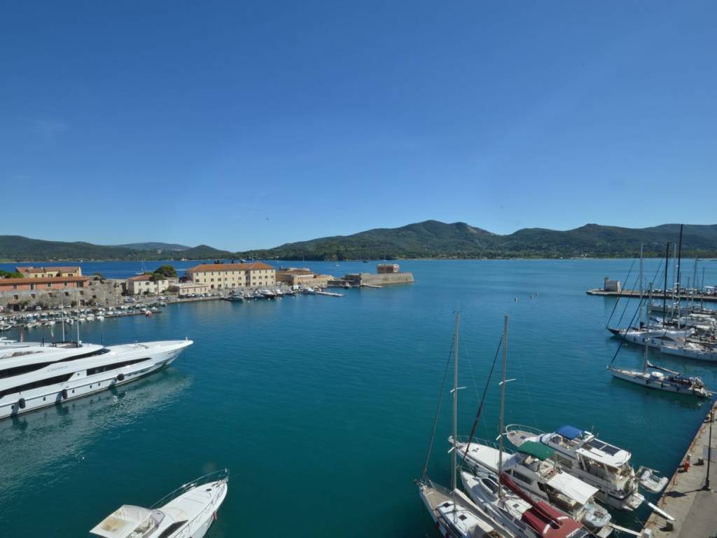 appartamento in vendita a Portoferraio