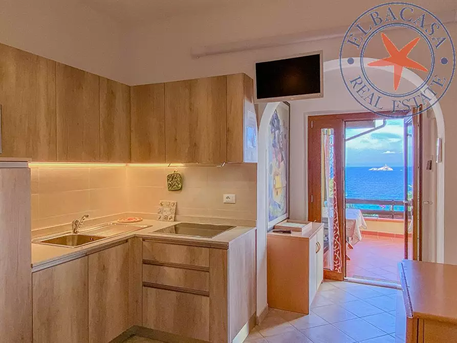 casa indipendente in vendita a Portoferraio