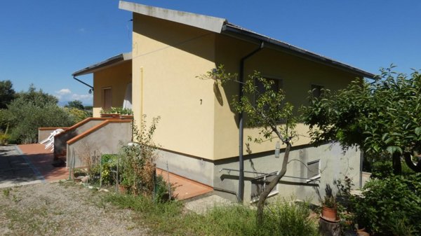 casa indipendente a Rosignano Marittimo in zona Castelnuovo della Misericordia