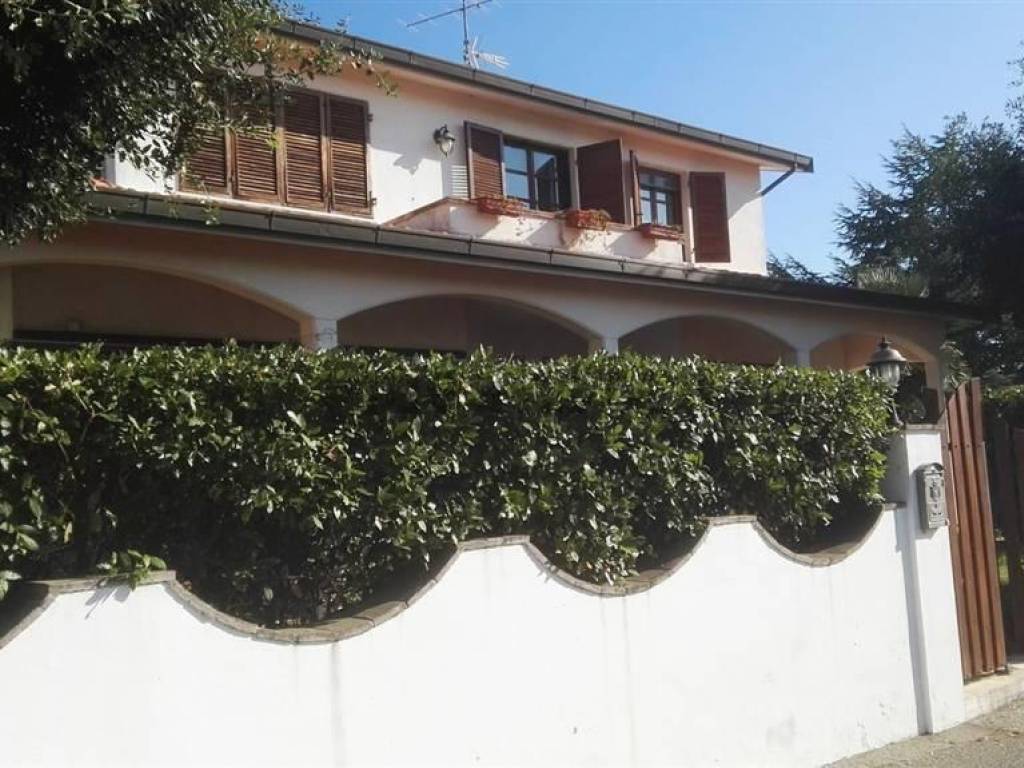 casa indipendente in vendita a Rosignano Marittimo in zona Rosignano Solvay