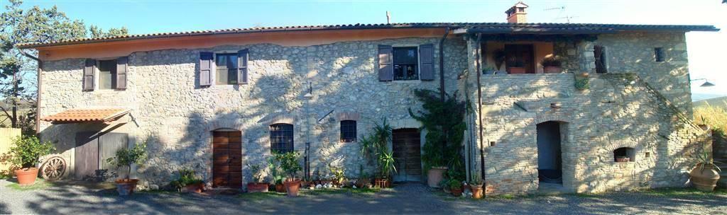 casa indipendente in vendita a Rosignano Marittimo