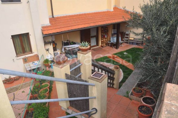 appartamento in vendita a Rosignano Marittimo in zona Nibbiaia