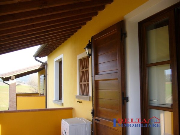 casa semindipendente in vendita a Rosignano Marittimo in zona Vada
