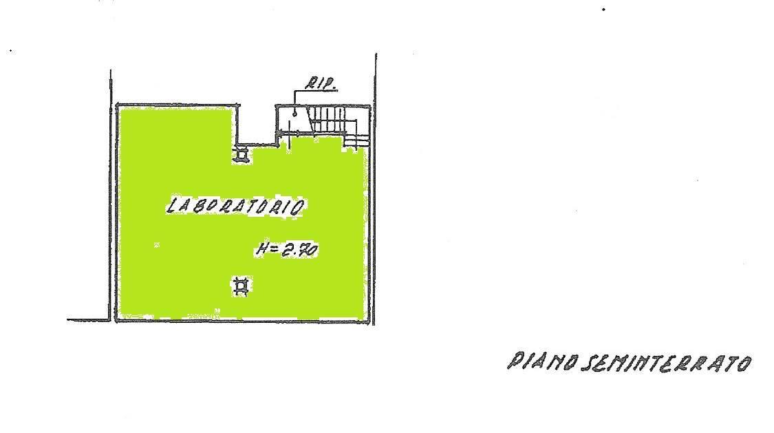 negozio in vendita a Rosignano Marittimo in zona Rosignano Solvay