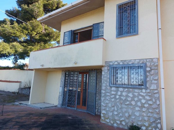casa indipendente in vendita a Rosignano Marittimo in zona Nibbiaia