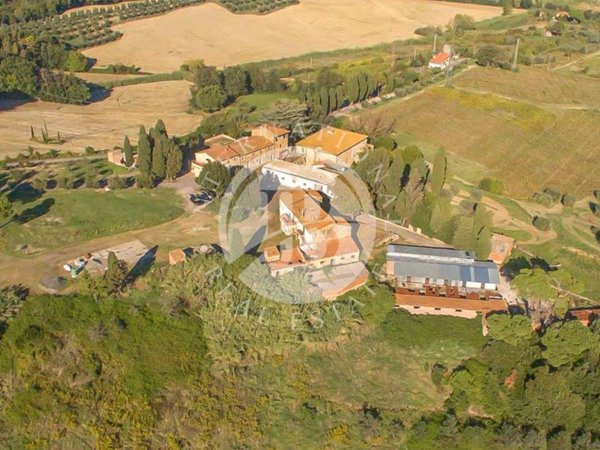 casa indipendente in vendita a Rosignano Marittimo in zona Rosignano Solvay