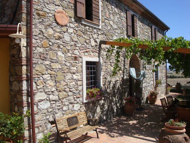 casa indipendente a Rosignano Marittimo in zona Castelnuovo della Misericordia