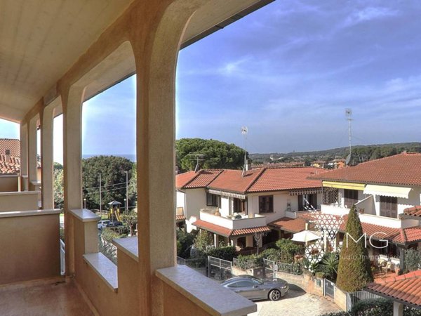 appartamento in vendita a Rosignano Marittimo in zona Rosignano Solvay