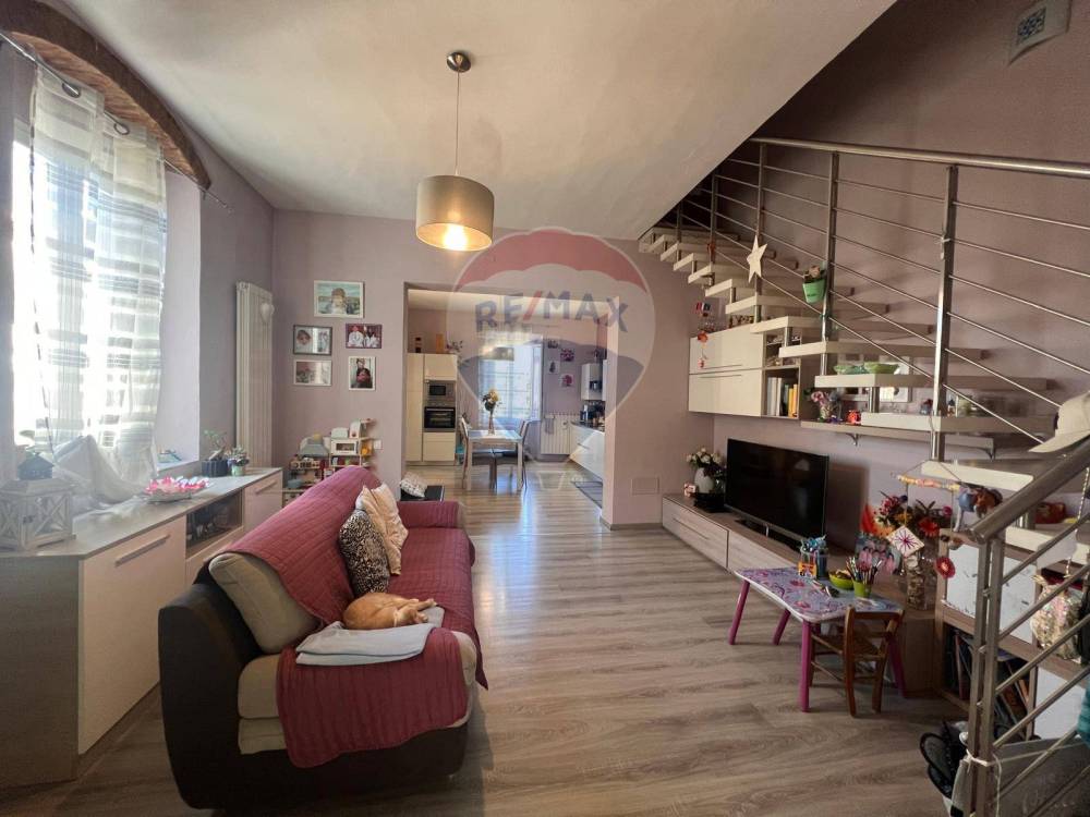 casa indipendente in vendita a Rosignano Marittimo