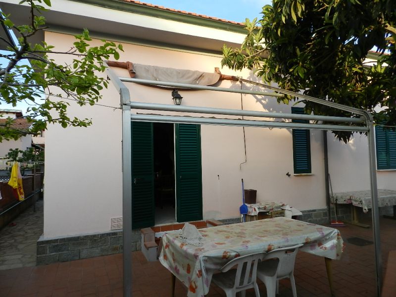 casa indipendente in vendita a Rosignano Marittimo in zona Rosignano Solvay