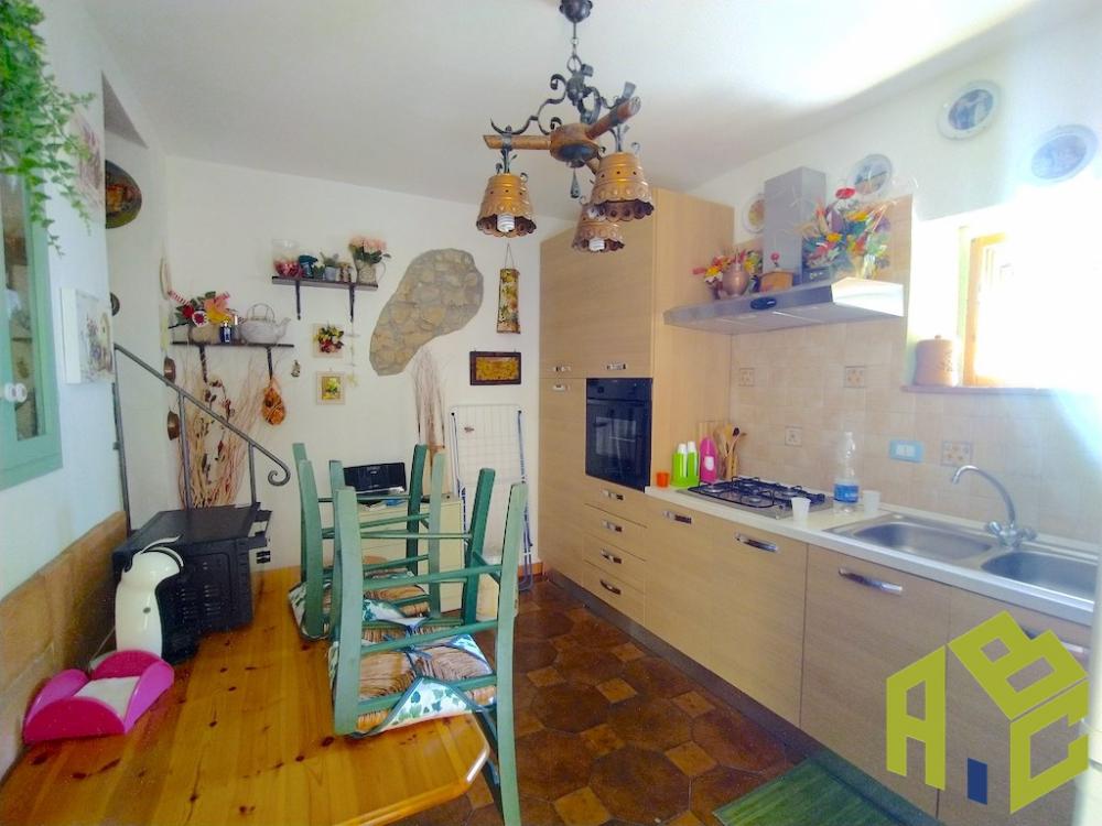 casa indipendente in vendita a Rosignano Marittimo