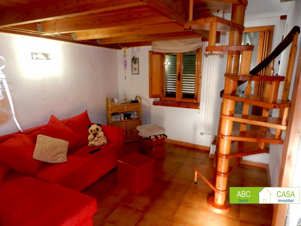 casa indipendente in vendita a Rosignano Marittimo