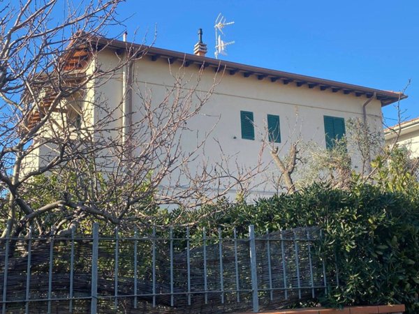 appartamento in vendita a Rosignano Marittimo in zona Castiglioncello