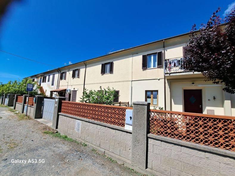 appartamento in vendita a Rosignano Marittimo in zona Vada