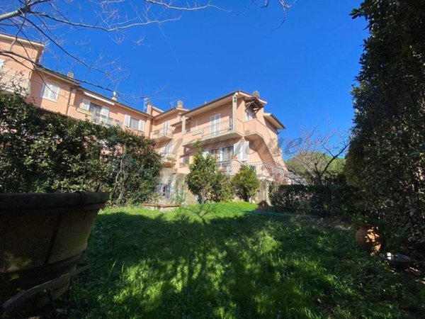 appartamento in vendita a Rosignano Marittimo in zona Castiglioncello