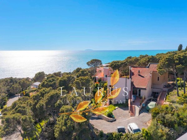 casa indipendente in vendita a Rosignano Marittimo in zona Nibbiaia