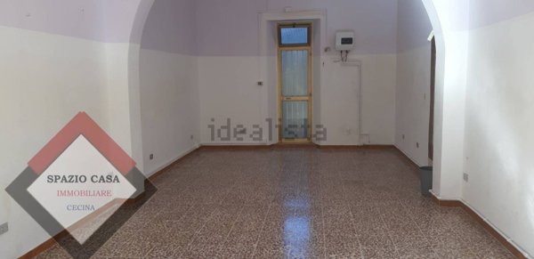 locale commerciale in vendita a Rosignano Marittimo