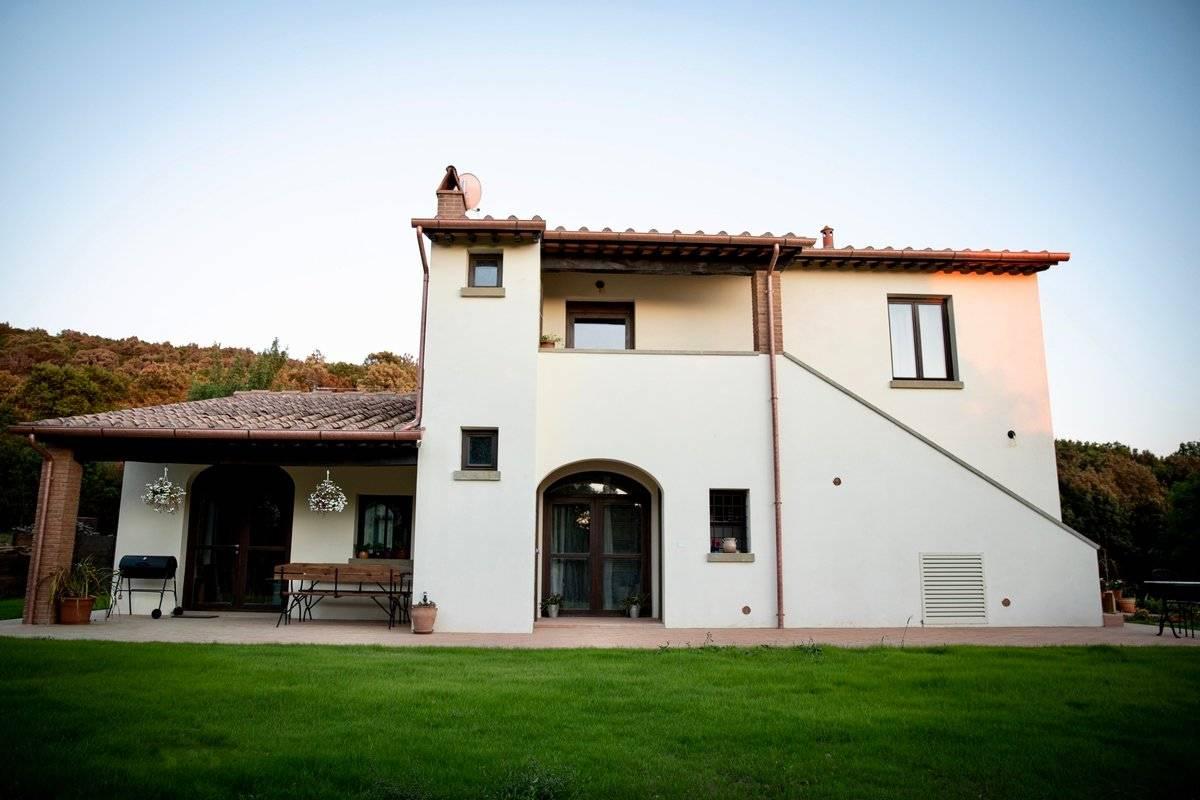 casa indipendente in vendita a Rosignano Marittimo in zona Castiglioncello