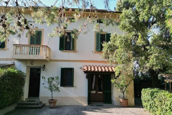 casa indipendente a Rosignano Marittimo in zona Castelnuovo della Misericordia