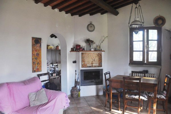 negozio in vendita a Rosignano Marittimo in zona Nibbiaia