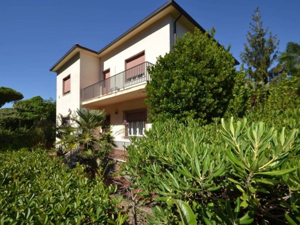 casa indipendente in vendita a Rosignano Marittimo in zona Rosignano Solvay