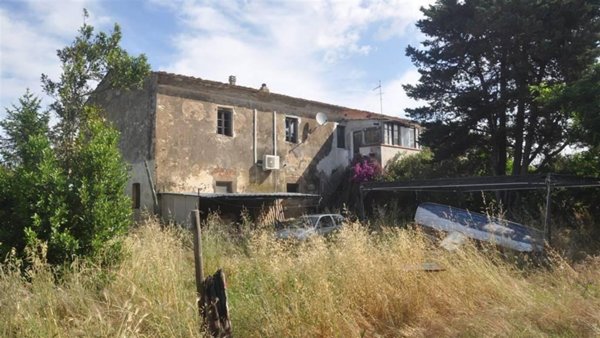 appartamento in vendita a Rosignano Marittimo in zona Vada