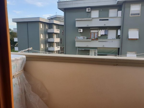appartamento in vendita a Rosignano Marittimo in zona Vada