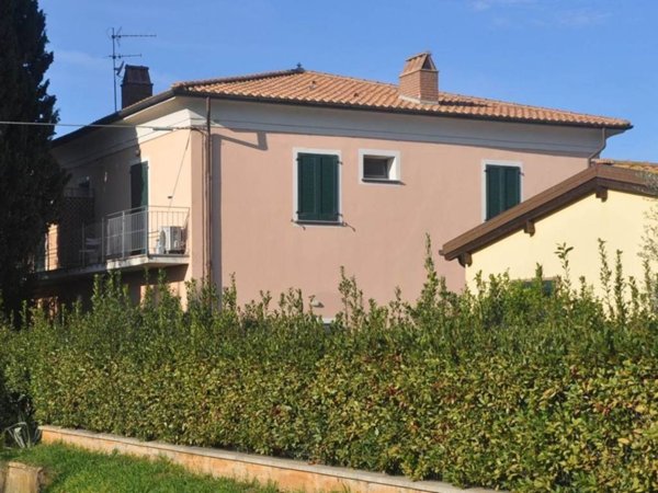 appartamento in vendita a Rosignano Marittimo in zona Vada