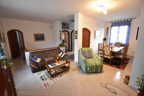casa indipendente in vendita a Rosignano Marittimo in zona Rosignano Solvay