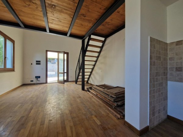 casa indipendente in vendita a Rosignano Marittimo in zona Castiglioncello