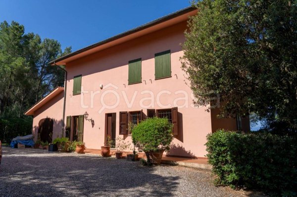 casa indipendente in vendita a Rosignano Marittimo