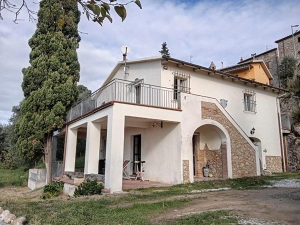 casa indipendente in vendita a Rosignano Marittimo