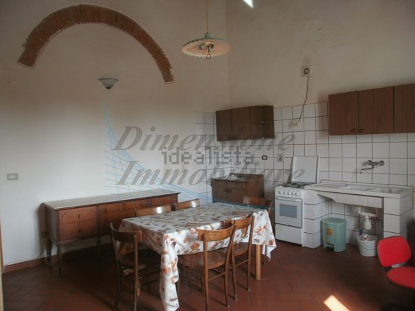 appartamento in vendita a Rosignano Marittimo in zona Vada