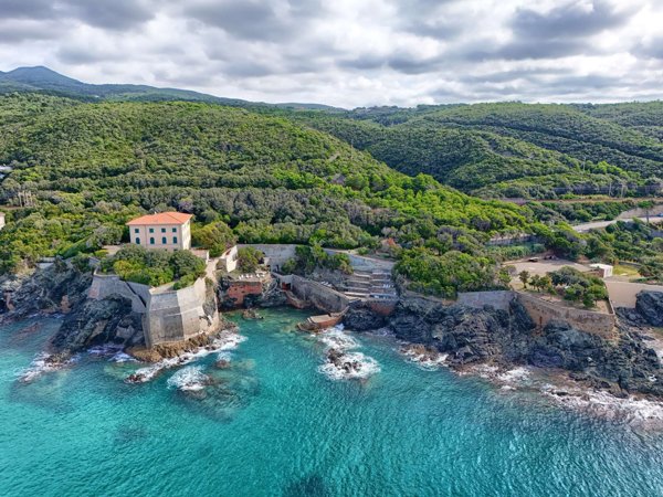 appartamento in vendita a Rosignano Marittimo in zona Castiglioncello