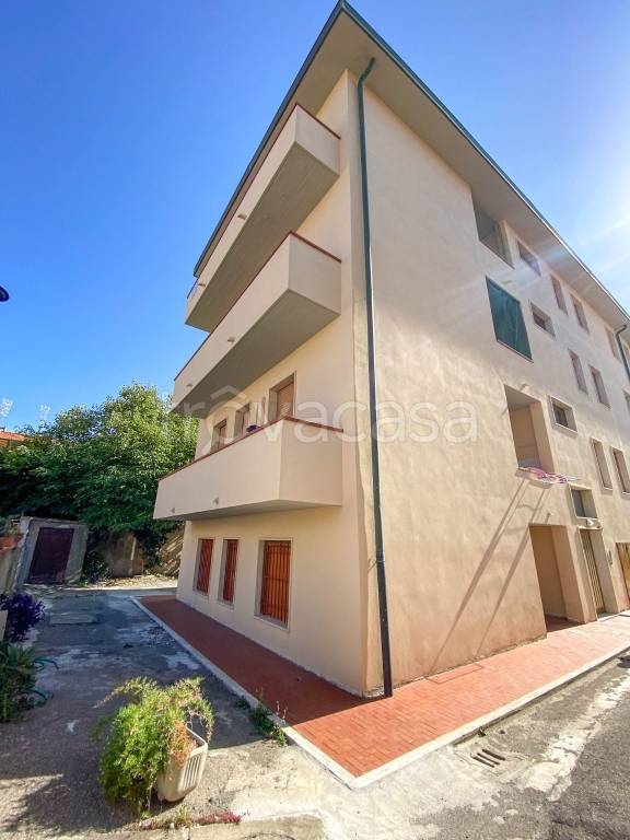 appartamento in vendita a Rosignano Marittimo in zona Castiglioncello