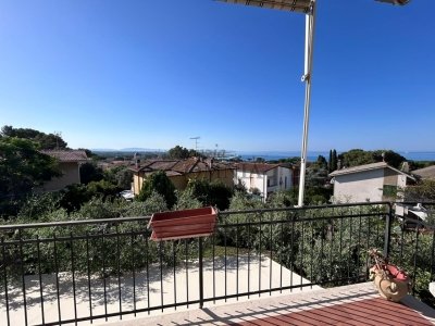 appartamento in vendita a Rosignano Marittimo in zona Castiglioncello