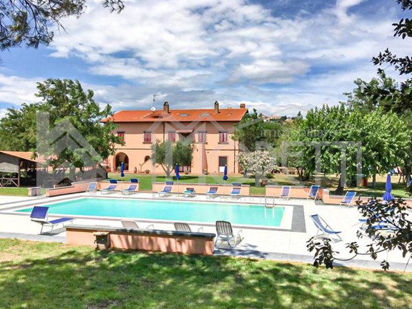 casa indipendente in vendita a Rosignano Marittimo
