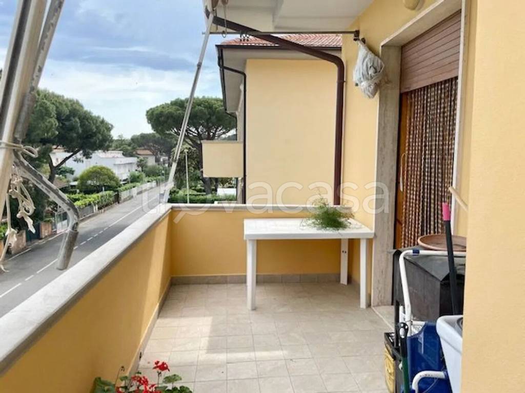 appartamento in vendita a Rosignano Marittimo in zona La Mazzanta