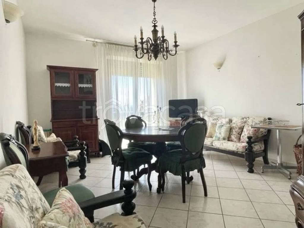 appartamento in vendita a Rosignano Marittimo in zona Vada