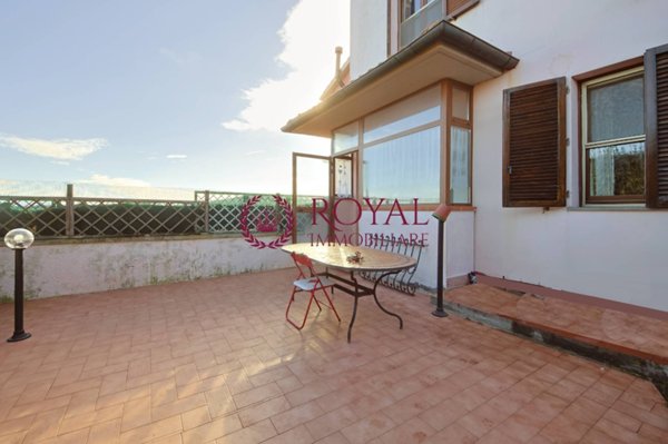 casa indipendente in vendita a Rosignano Marittimo in zona Nibbiaia