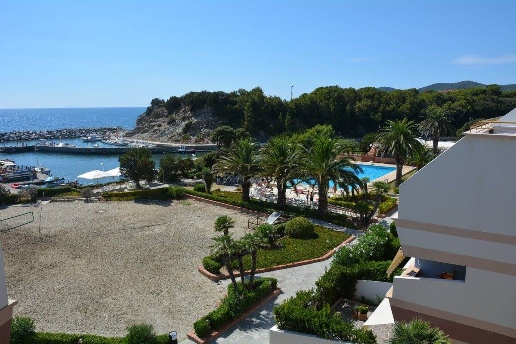 appartamento in vendita a Rosignano Marittimo in zona Castiglioncello