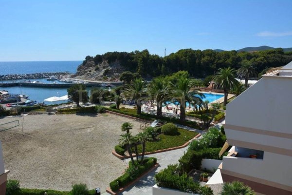 appartamento in vendita a Rosignano Marittimo in zona Castiglioncello