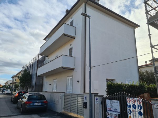appartamento in vendita a Rosignano Marittimo in zona Vada
