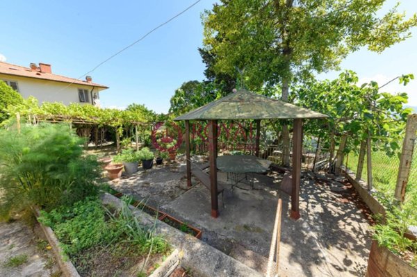 casa indipendente in vendita a Rosignano Marittimo in zona Rosignano Solvay