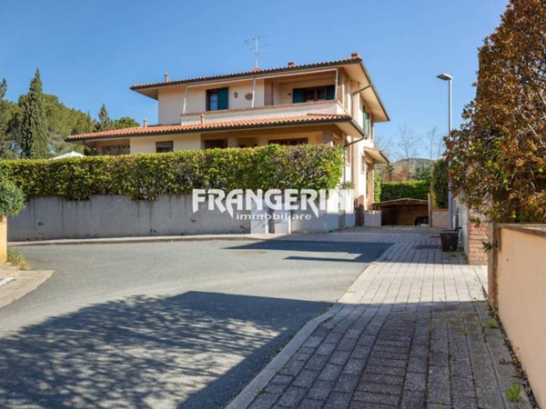 casa indipendente in vendita a Rosignano Marittimo in zona Castiglioncello