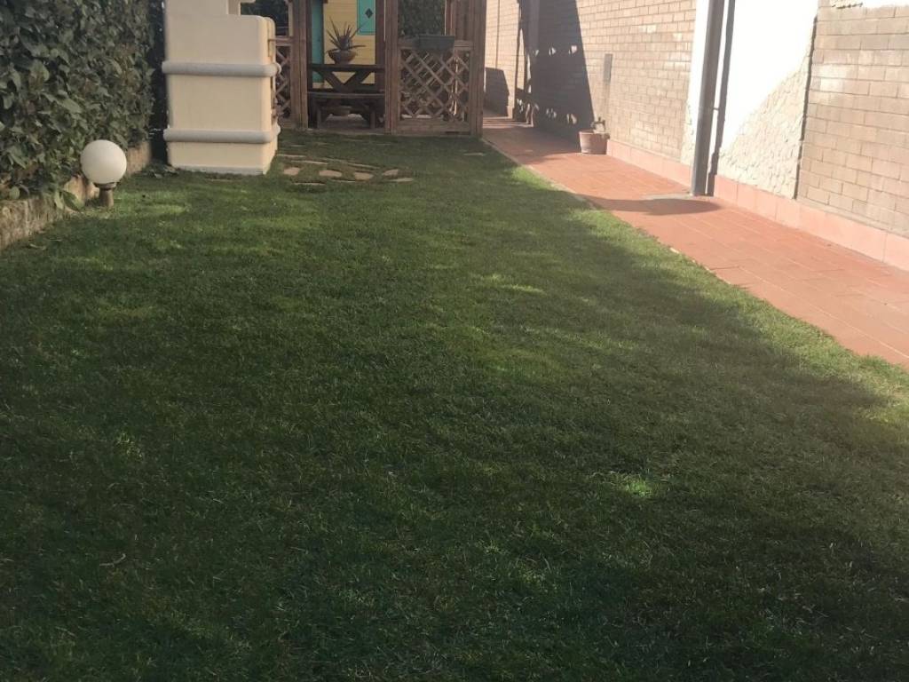 appartamento in vendita a Rosignano Marittimo in zona Castiglioncello