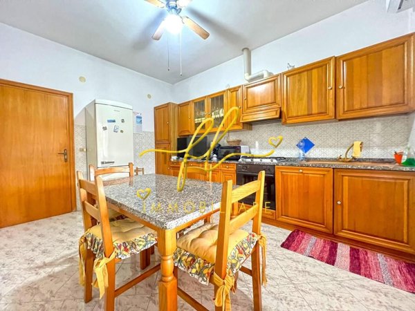 casa indipendente in vendita a Rosignano Marittimo in zona Vada