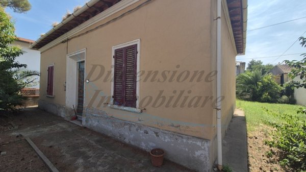 casa indipendente in vendita a Rosignano Marittimo in zona Rosignano Solvay