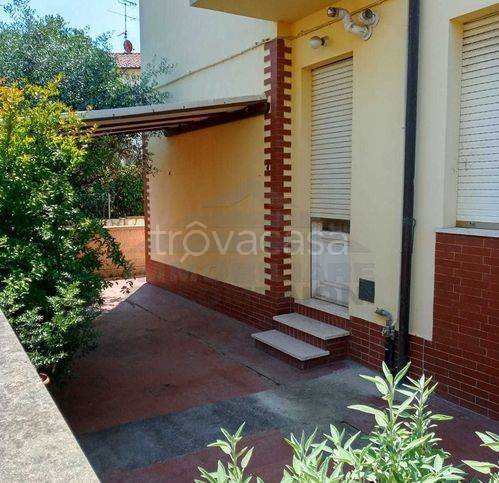 casa indipendente in vendita a Rosignano Marittimo in zona Rosignano Solvay