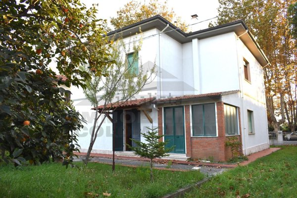 casa indipendente in vendita a Rosignano Marittimo in zona Rosignano Solvay